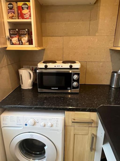 001- Lovely 3-Bedroom Very Close To Oxford Street London Bagian luar foto