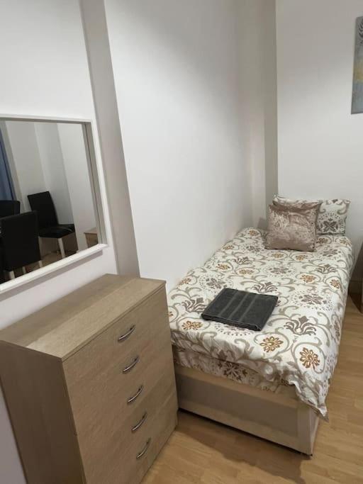 001- Lovely 3-Bedroom Very Close To Oxford Street London Bagian luar foto