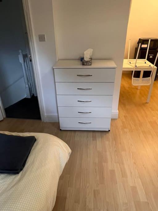 001- Lovely 3-Bedroom Very Close To Oxford Street London Bagian luar foto