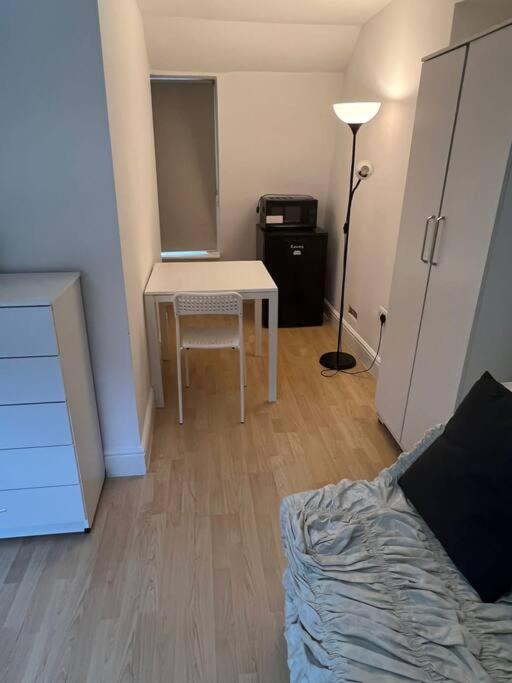 001- Lovely 3-Bedroom Very Close To Oxford Street London Bagian luar foto