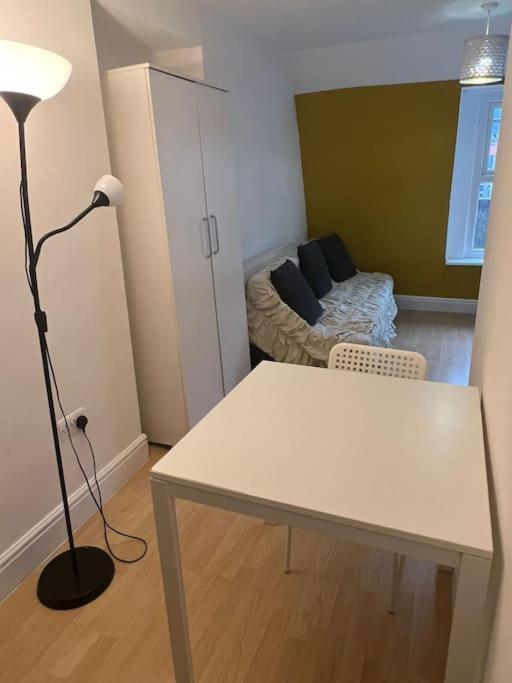 001- Lovely 3-Bedroom Very Close To Oxford Street London Bagian luar foto